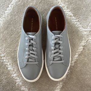 listing-status-banner